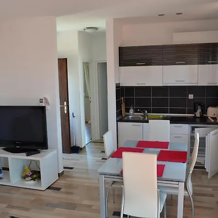Apartment Lungomare *
